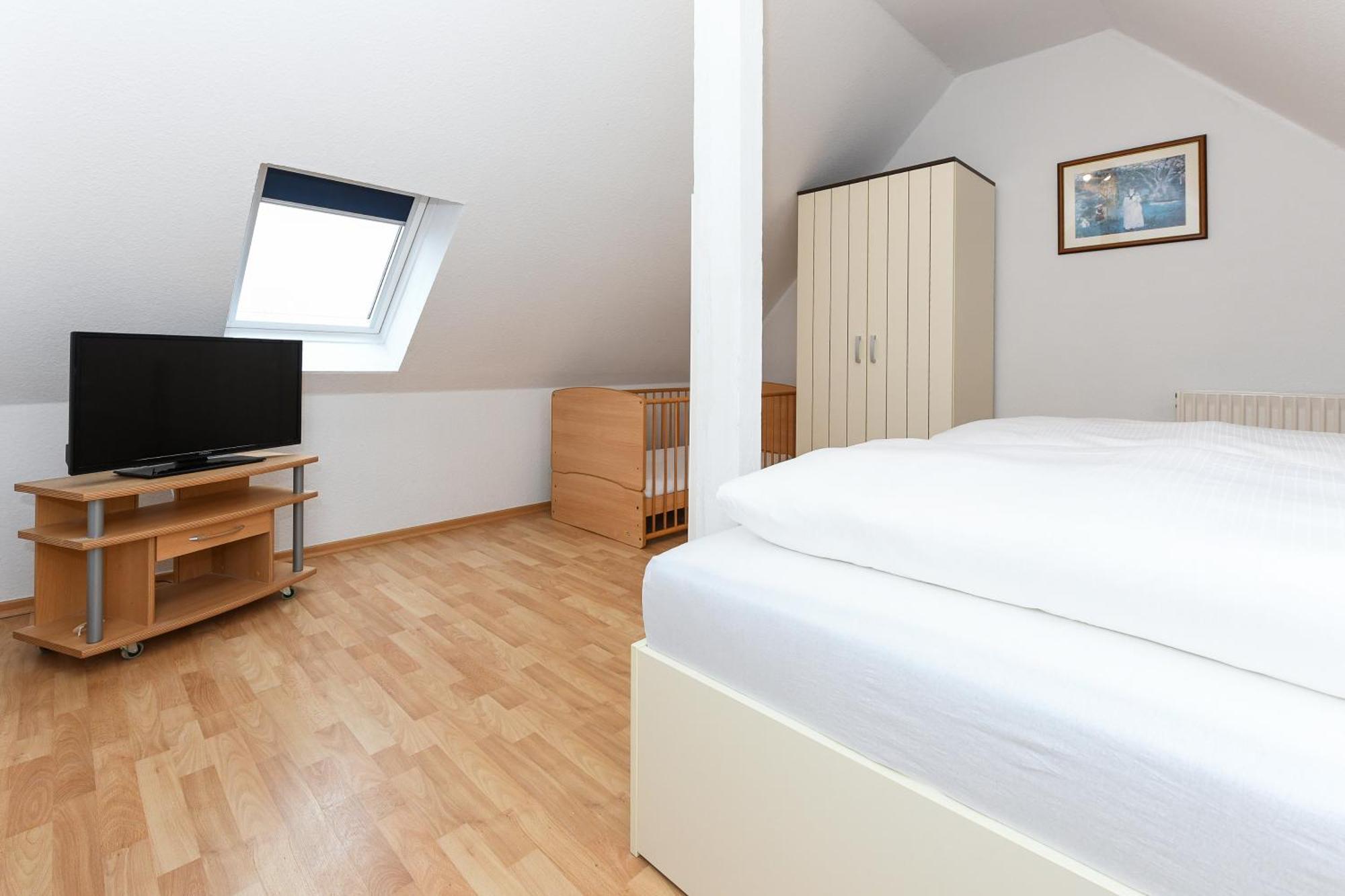 Haus Strandkorb Mit Fruehstuecksoption Bensersiel Exterior foto